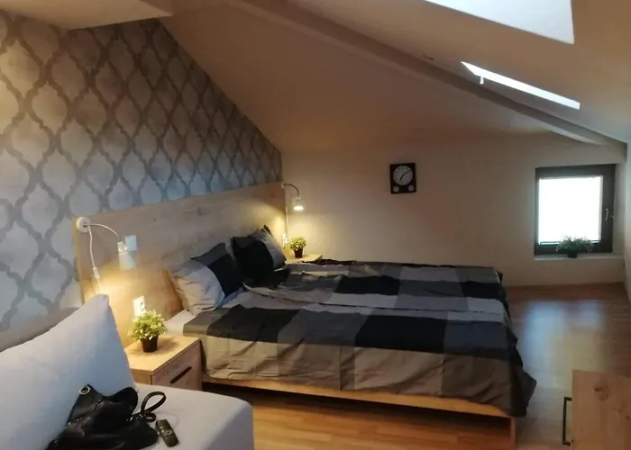 Inbox Apartments