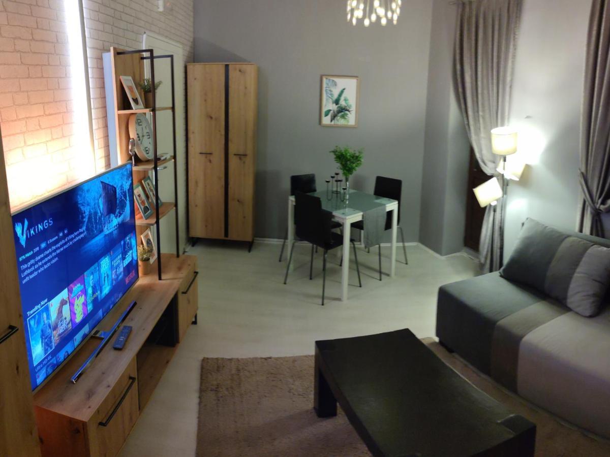 Inbox Apartment *